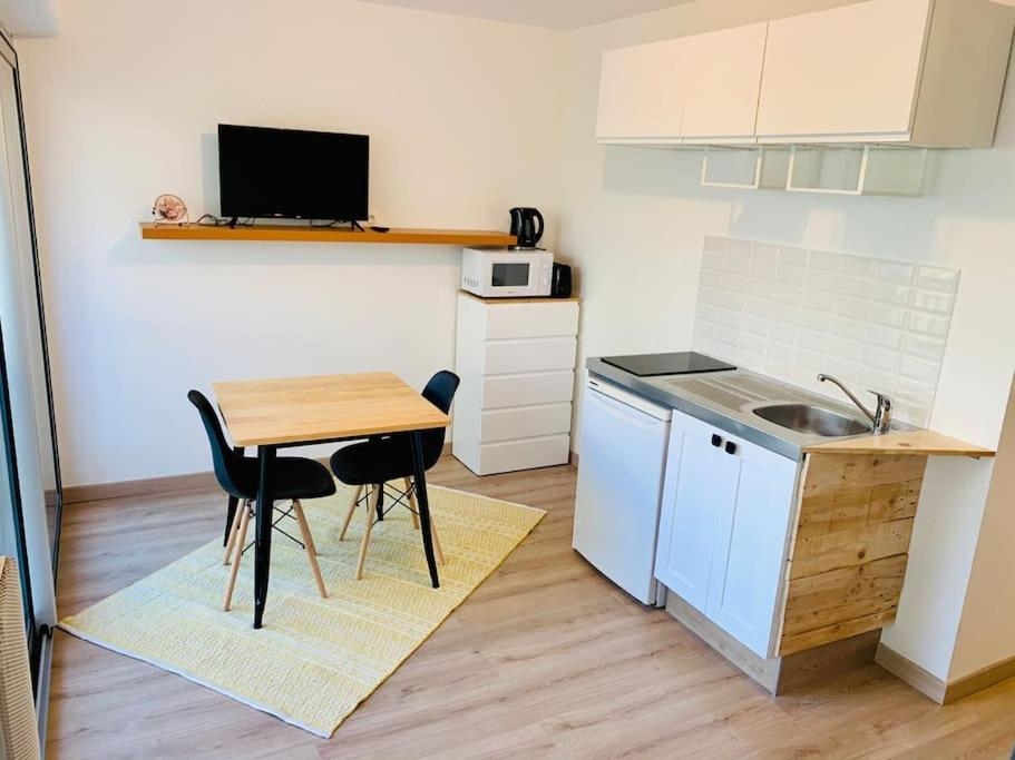 Appartement Le Port Tamaris à La Seyne-sur-Mer Extérieur photo
