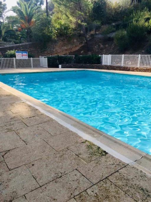 Appartement Le Port Tamaris à La Seyne-sur-Mer Extérieur photo